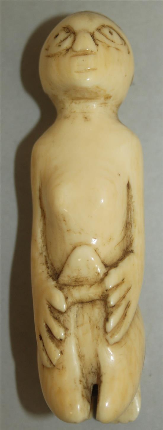 Two 19th century African Chokwe ivory Tephele or divination figures, 3.5in.